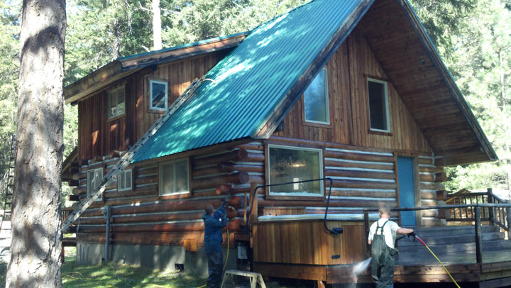 Rinsing off Lovitt's Wood Brightener and Neutralizer using power washers